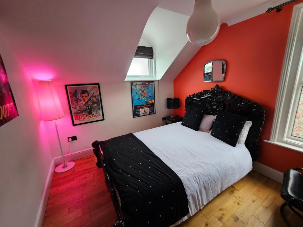 Southsea Royale James Bond 3 Bed Cool Penthouse, Seafront Parking Portsmouth Exterior foto